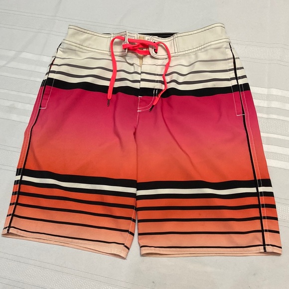 American Eagle Mens Swim Shorts Features - EUC Size S - Picture 1 of 7